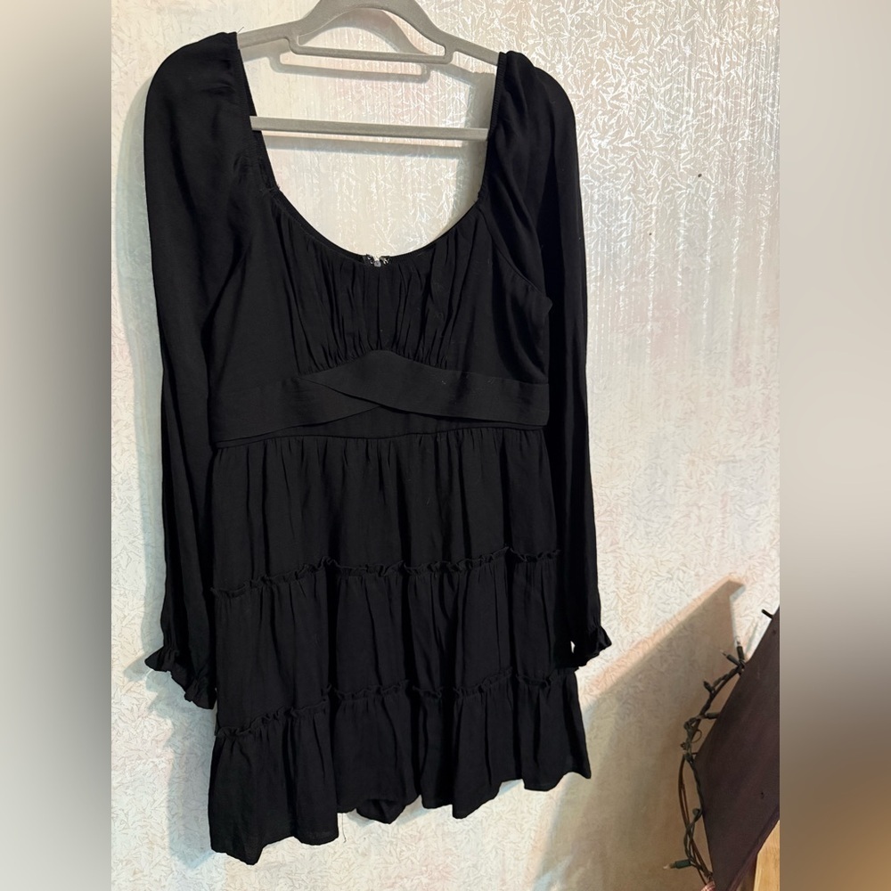 Trixxi Juniors Emma Tiered Black Long Sleeve Dress, Sz Lg